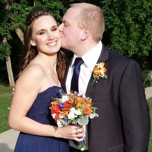 Meet your Posher, Alli